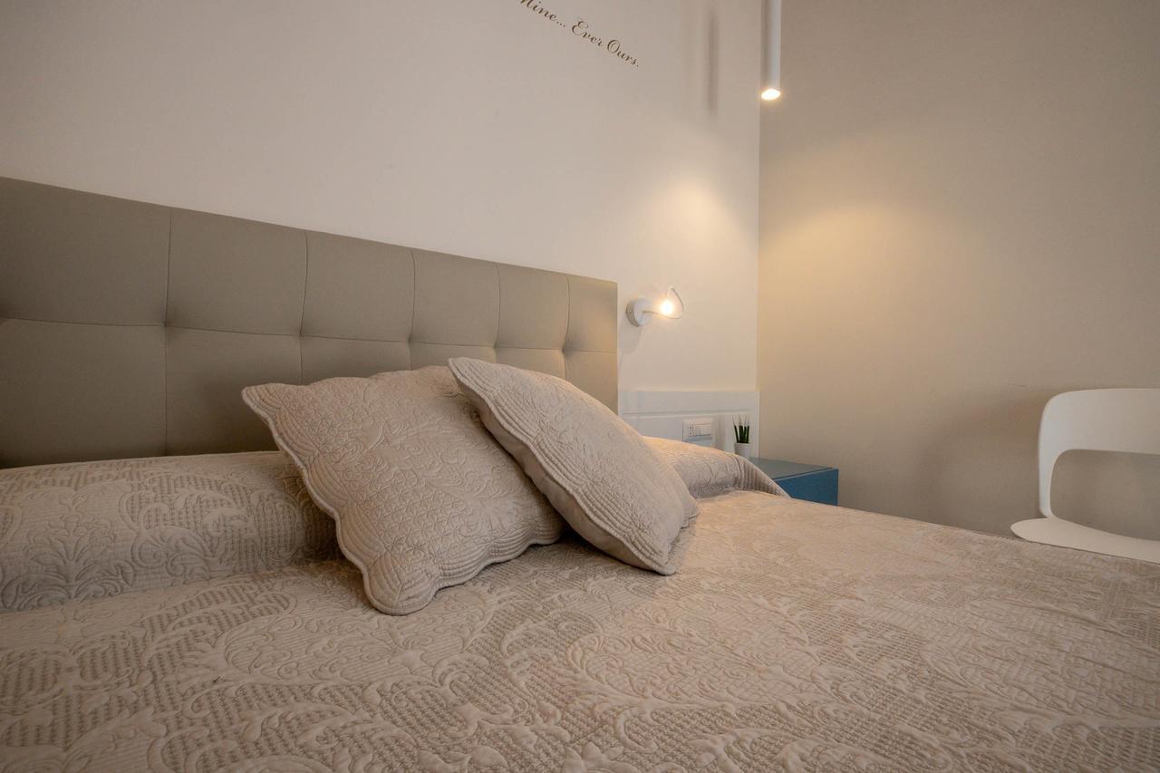 살레르노 Residenza Eleonora B&B 외부 사진