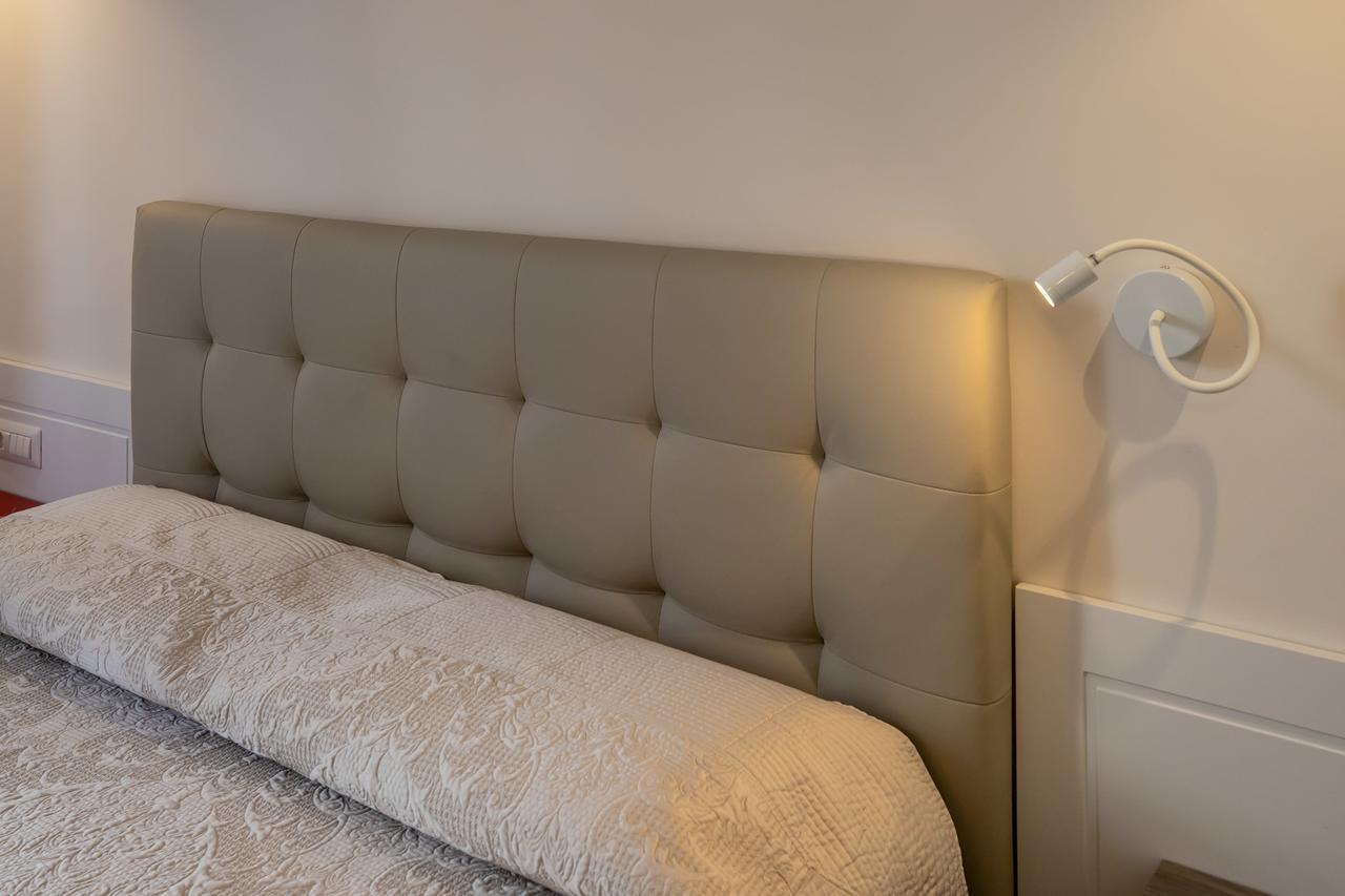 살레르노 Residenza Eleonora B&B 외부 사진