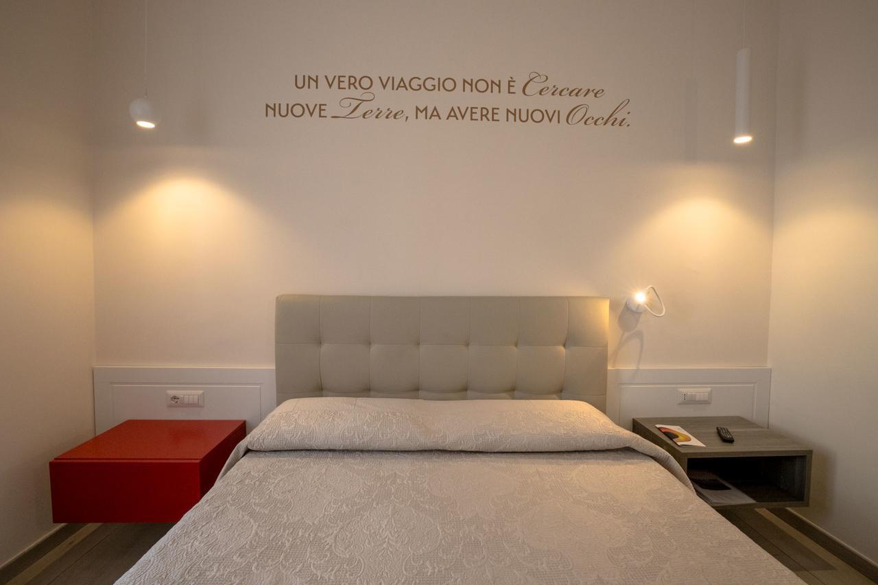 살레르노 Residenza Eleonora B&B 외부 사진